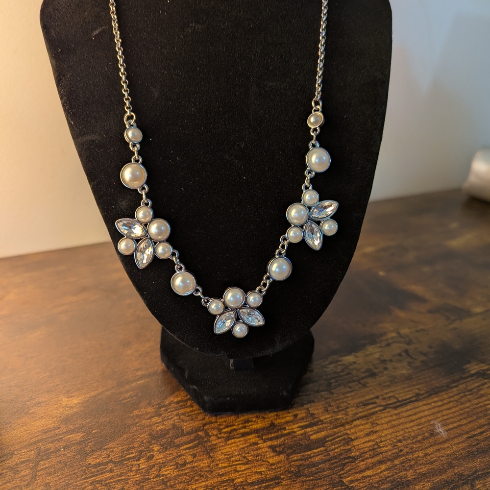 Paparazzi Silver Rhinestone Necklace with Pearl Accents